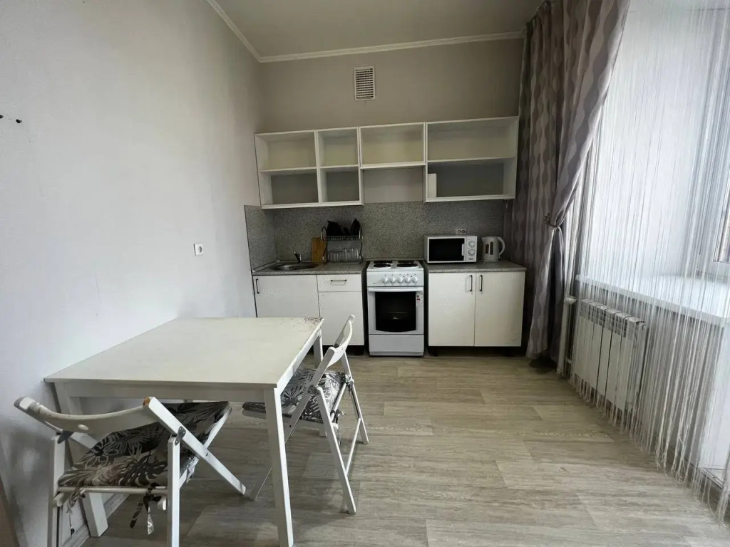 Uyutnaya Odnokomnatnaya V Pokrovke Kardiotsentr Flat — Krasnoyarsk