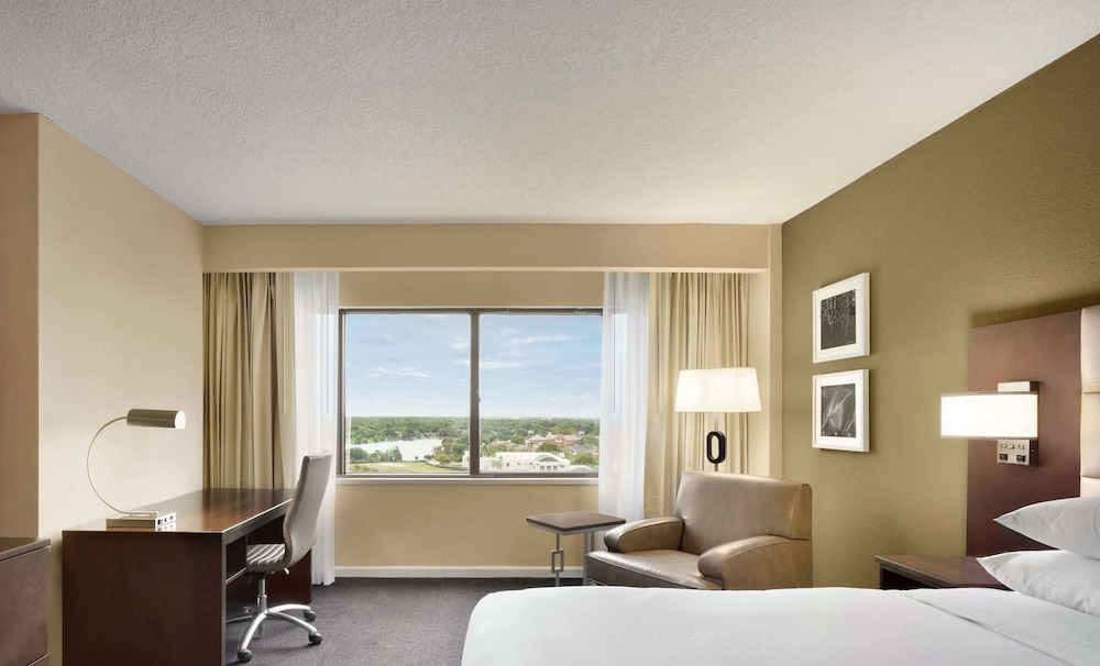 DoubleTree by Hilton Hotel Orlando Downtown - photo 4