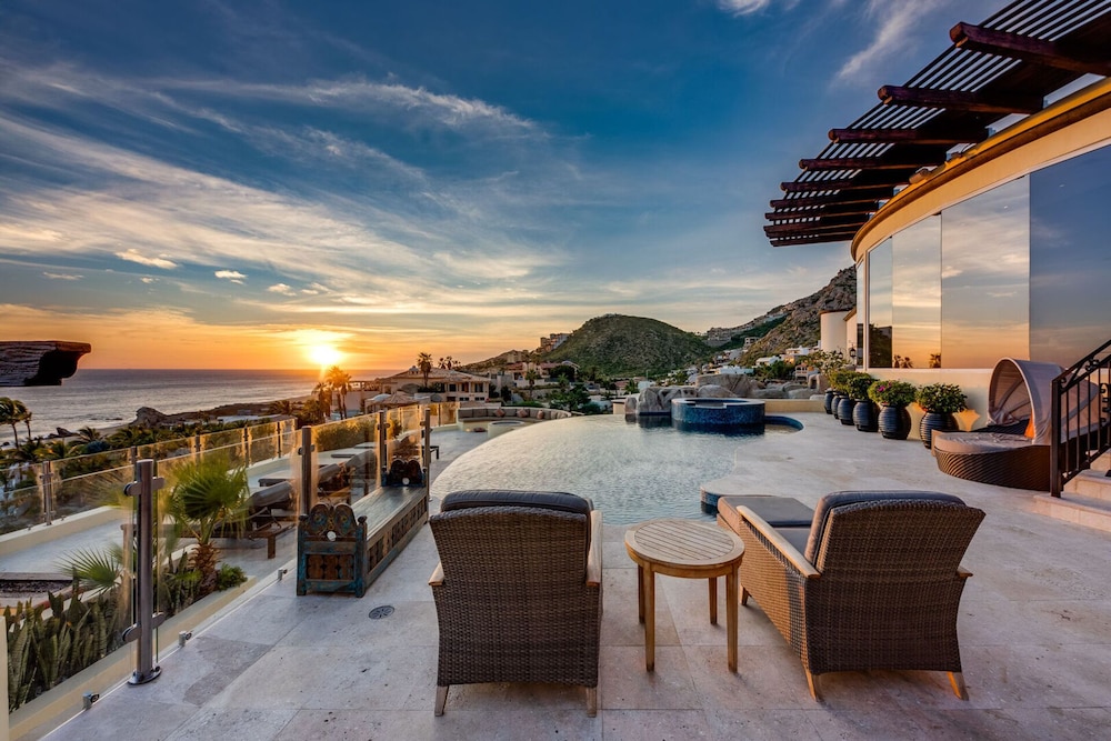 The Ultimate Holiday Villa in Cabo San Lucas With Private Pool and Close to the Beach Cabo San Lucas Villa 1011 — 4-Star Luxury Hotel in Cabo San Lucas, Mexico