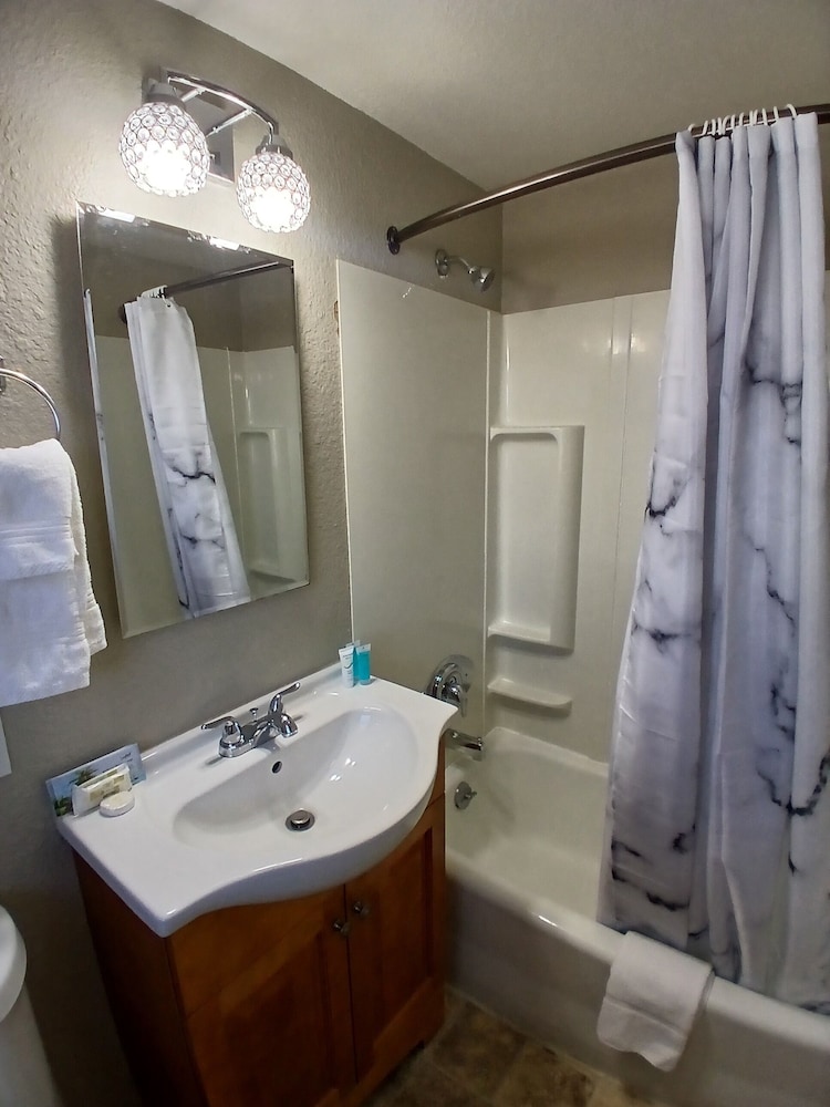 Silver Lakes Inn - photo 27