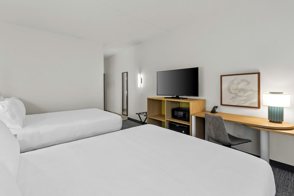 Spark by Hilton Lexington Hamburg - photo 14