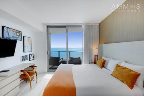 18th Floor Ocean Views Pool Beach Fitness — 4-Star Luxury Hotel in Hallandale Beach, United States