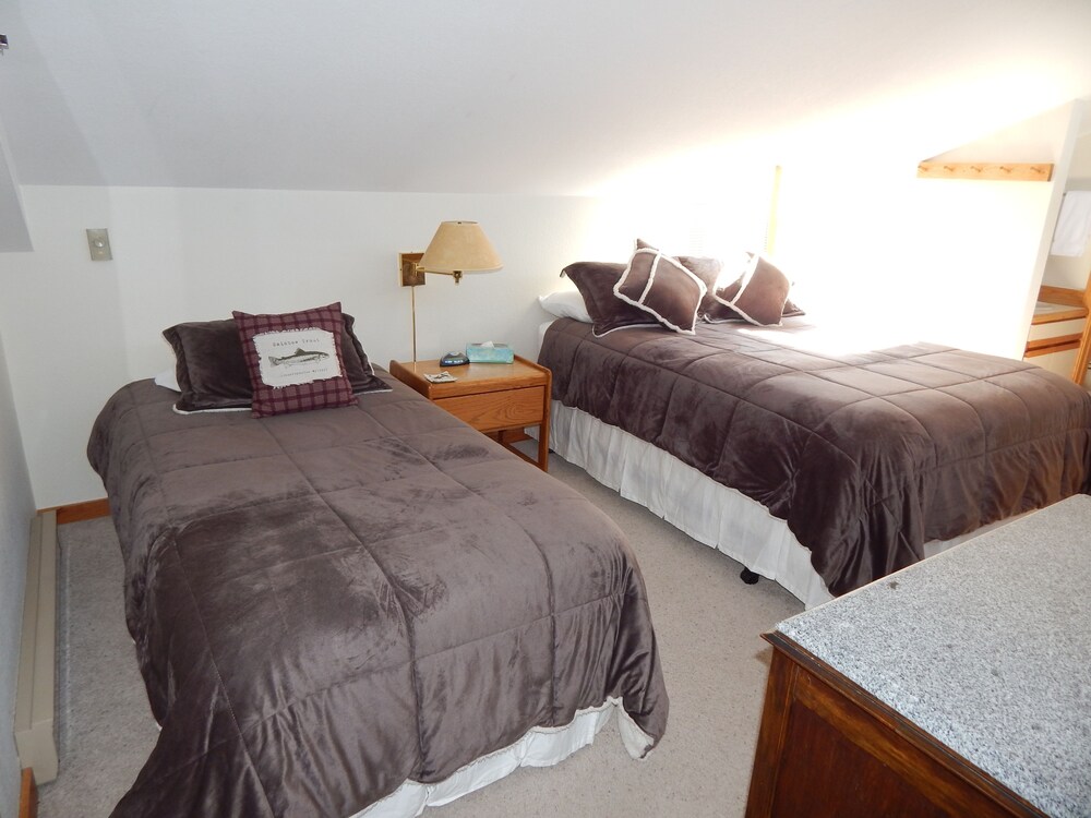 Crestview Place - photo 6