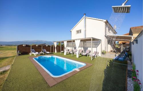 Gorgeous Home In Trilj — 4-Star Luxury Hotel in Trilj, Croatia
