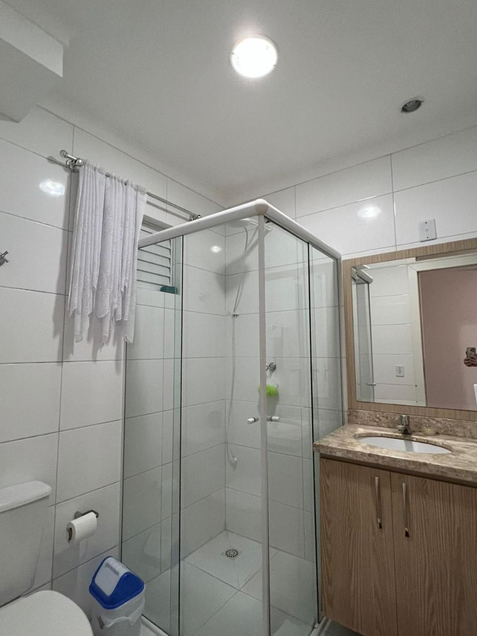 Apartamento 2 Dorm. Em Bombas Sc