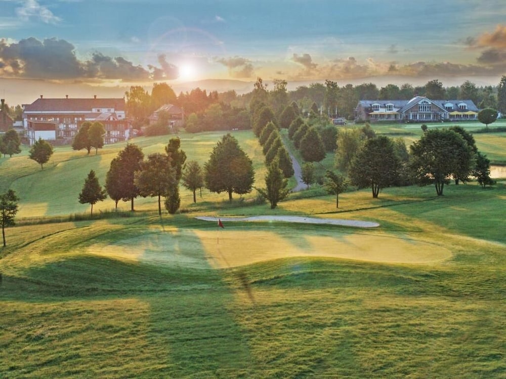 Gut Heckenhof Hotel Golfresort — Eitorf