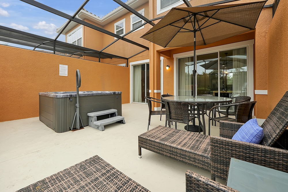 Regal Oaks Resort Vacation Townhomes by IDILIQ - photo 54