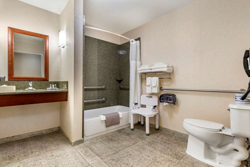 Comfort Suites Fernley - photo 16