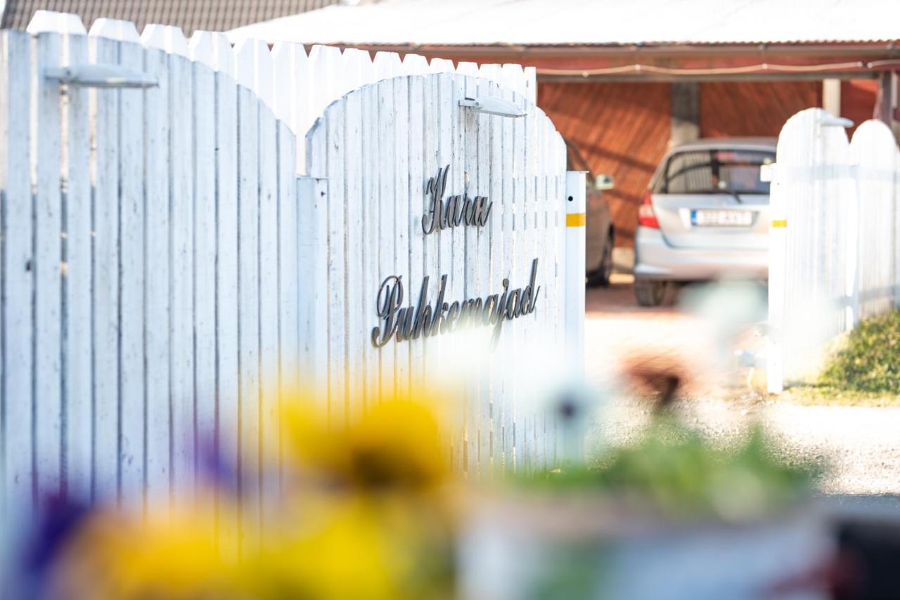 Kuru Puhkemajad in Tartu, Estonia