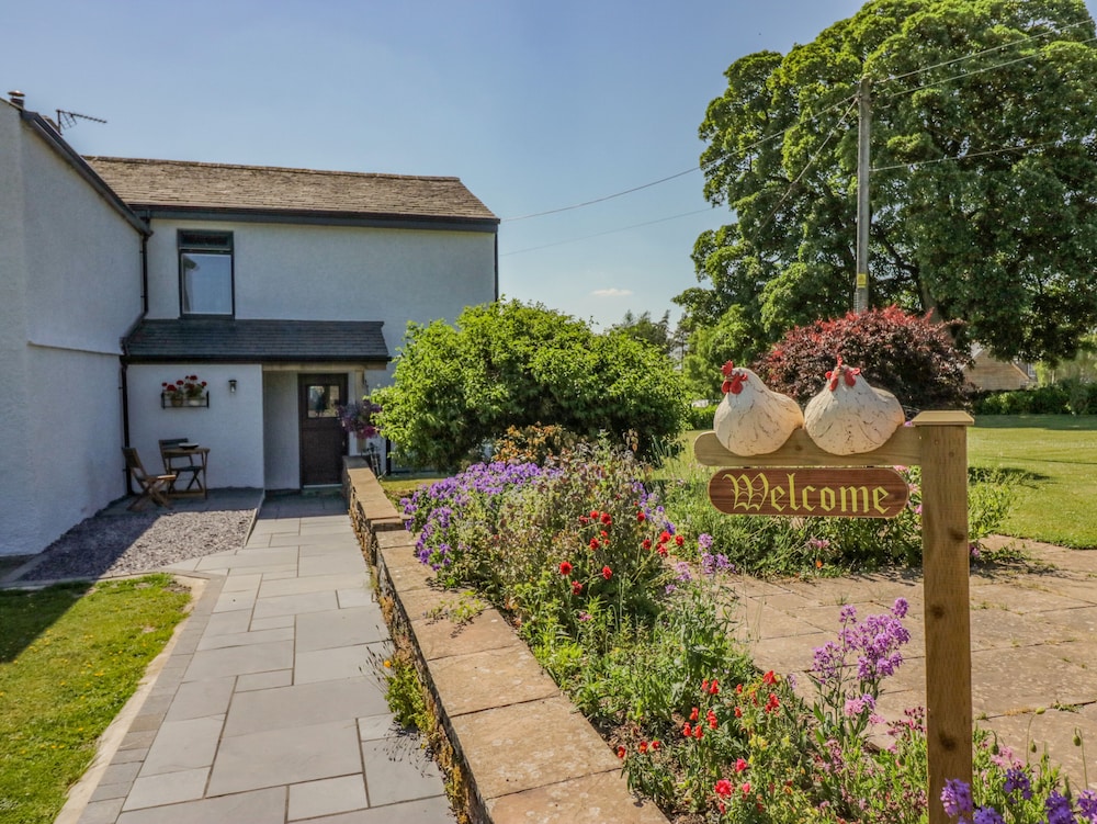 How Hill Farm Cottage — 4-Star Luxury Hotel in Penrith, United Kingdom