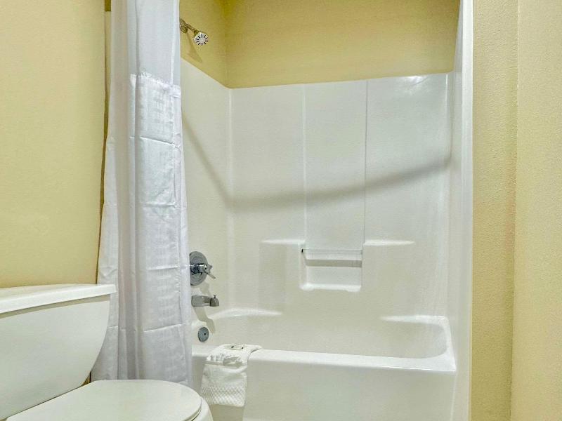 Quality Inn & Suites Willows - photo 33