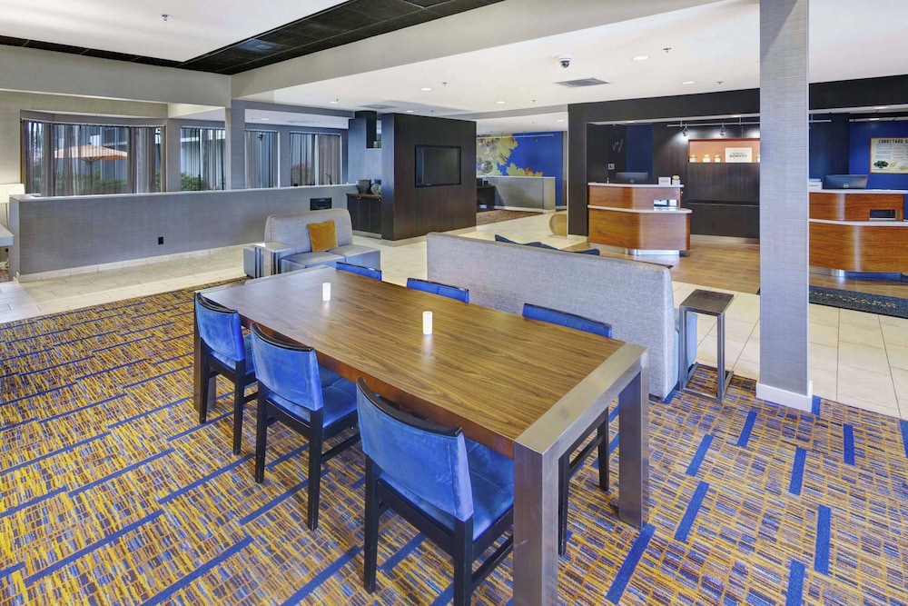 Courtyard by Marriott Chicago Glenview Northbrook - photo 3