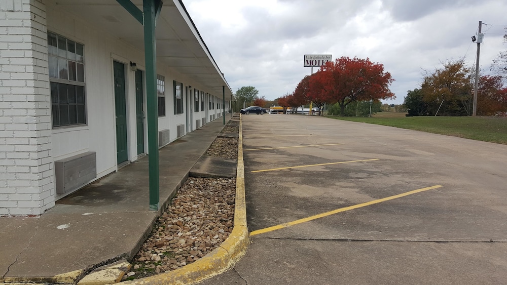 Lake Eufaula Inn - photo 41