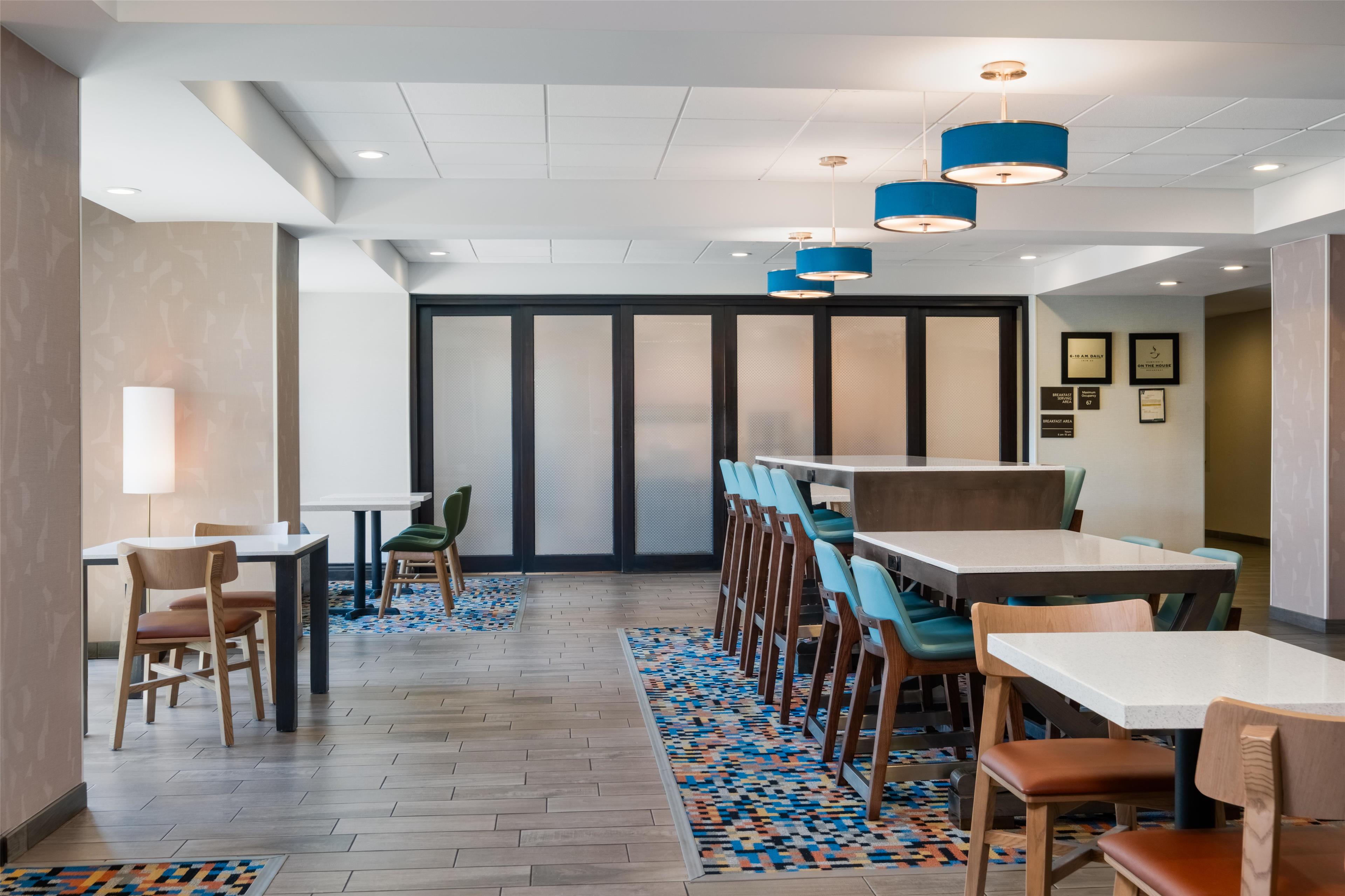 Hampton Inn Turlock - photo 7