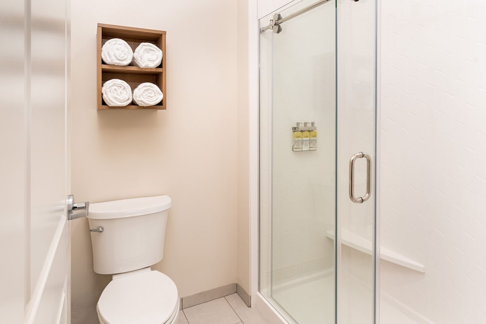 Staybridge Suites Nashville Vanderbilt Area by IHG - photo 33