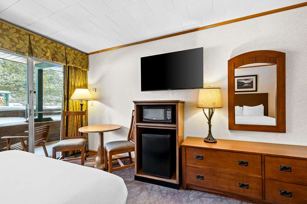 Best Western Adirondack Inn - photo 34