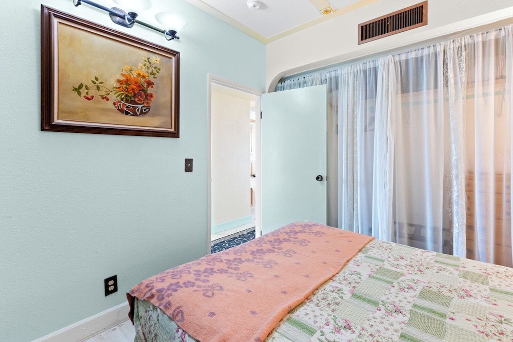 Sand & Sea Resort Condominiums - photo 101