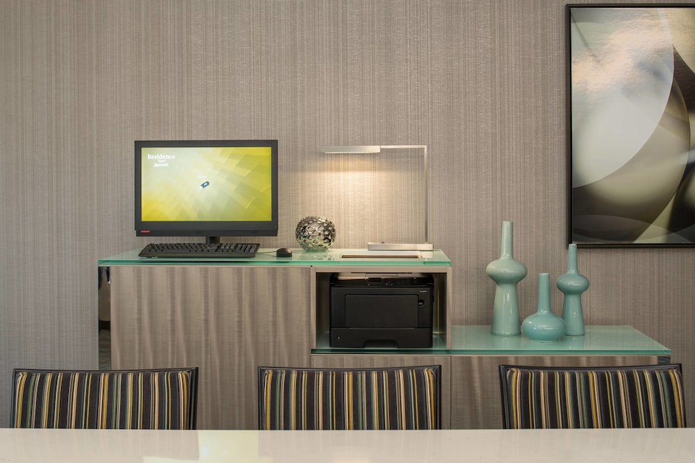 Residence Inn by Marriott Portland North - photo 25