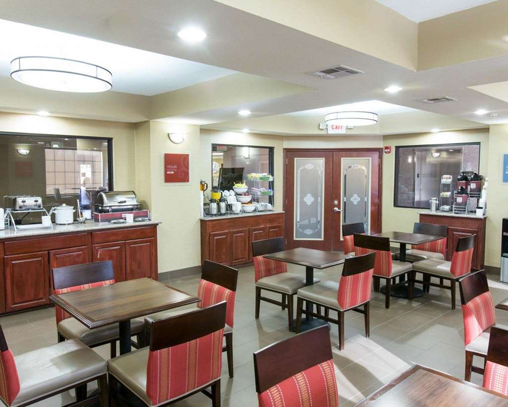 Comfort Suites Idabel - photo 32