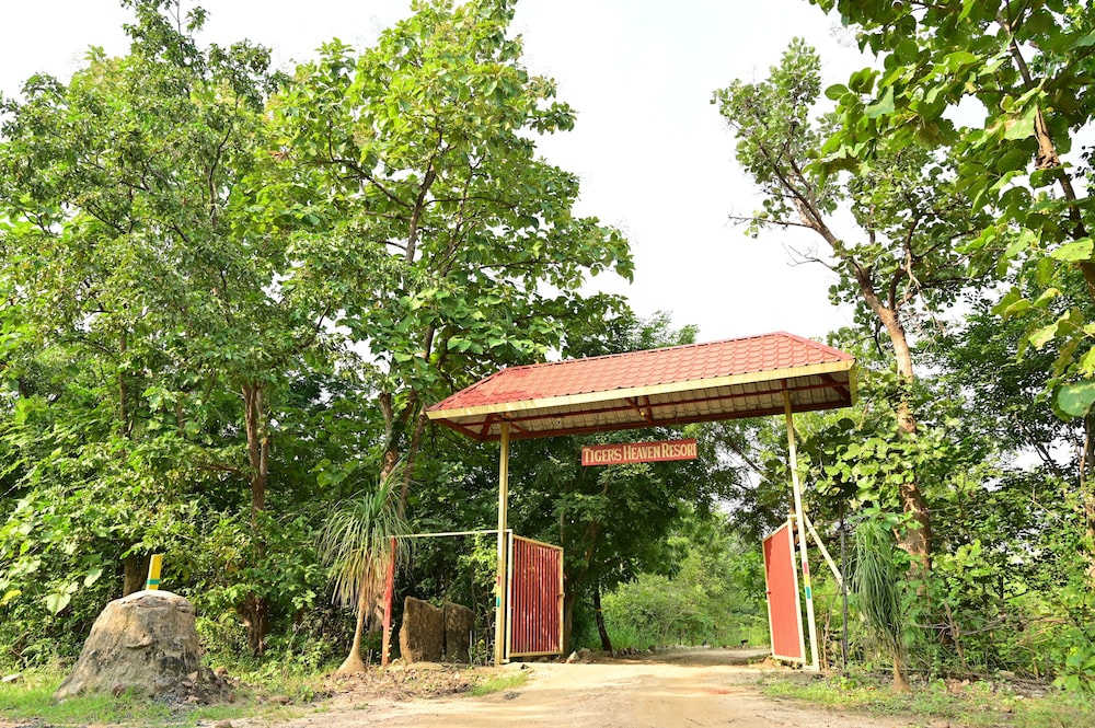 Tigers Heaven Resort - carbon neutral hotel in Nagpur