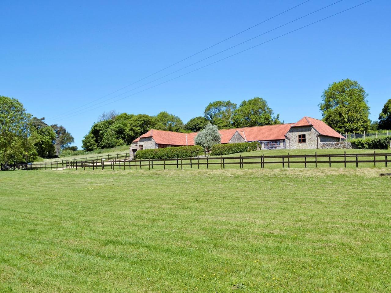 The Old Piggeries — 4-Star Luxury Hotel in Bridport, United Kingdom