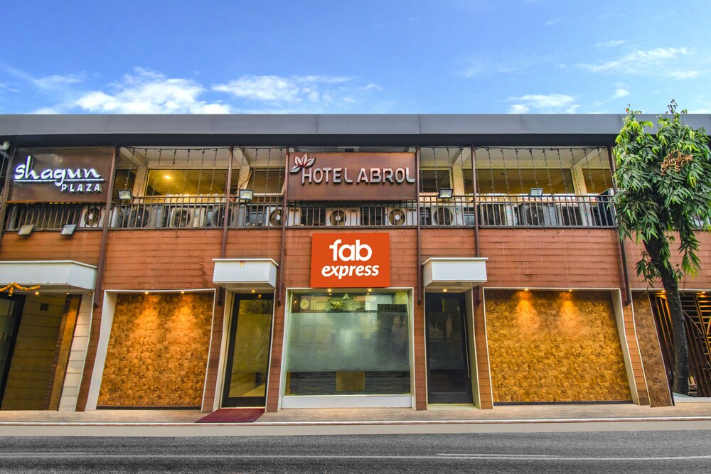 FabExpress Abrol - last minute hotel in Mumbai