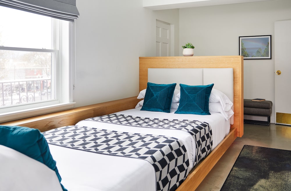 Bluebird Spa City Motor Lodge - photo 30