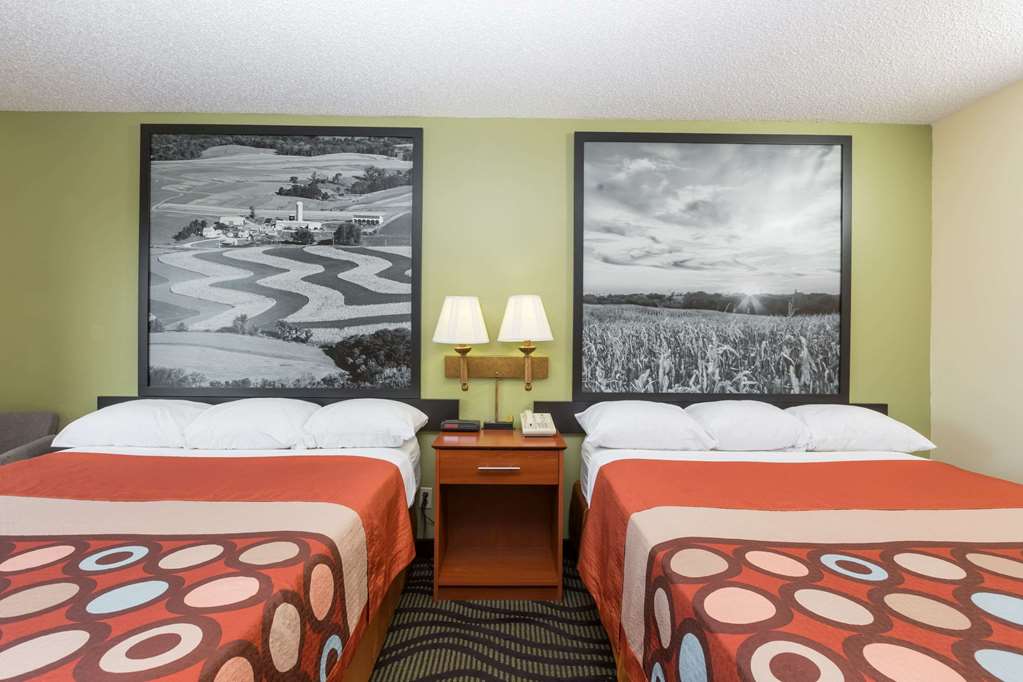 Super 8 by Wyndham Newton - photo 13