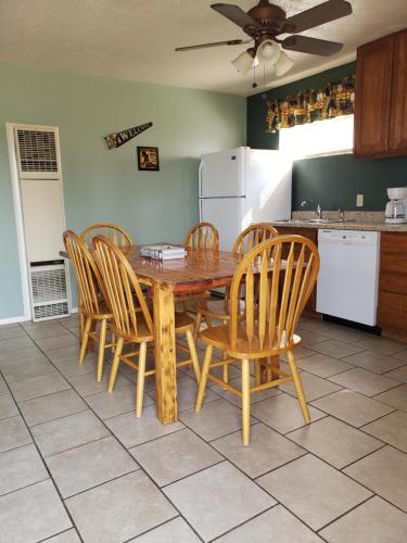 Flaming Gorge Resort - photo 9