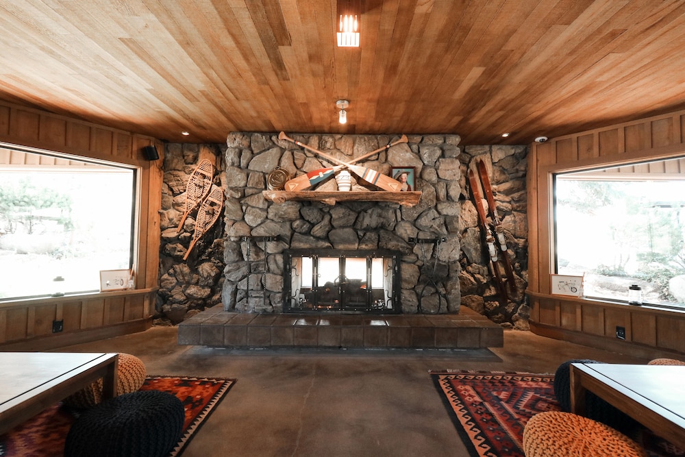 Station House Inn Near Heavenly Gondola - photo 4