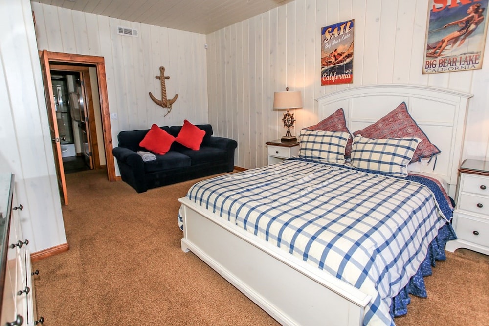 Quiet Bay Landing - photo 4