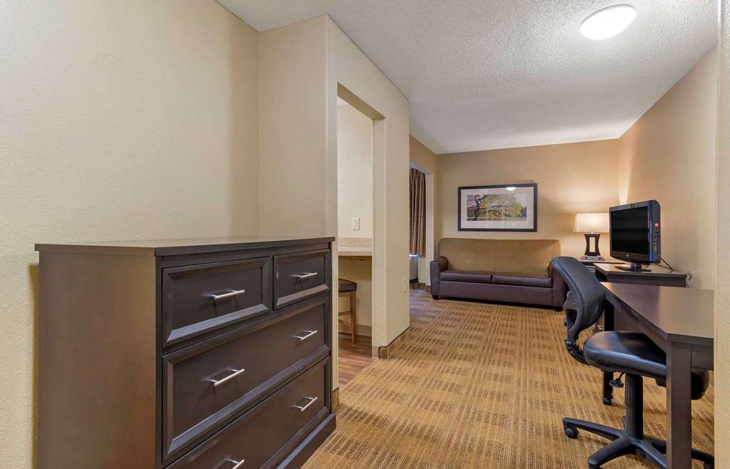 Extended Stay America Select Suites Atlanta Kennesaw - photo 14