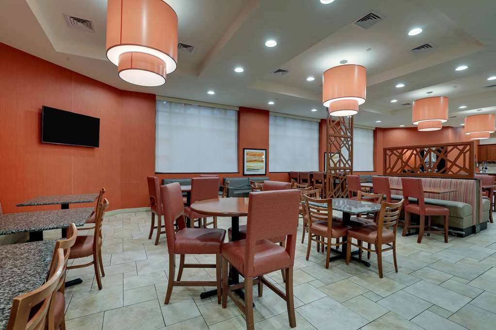 Drury Inn & Suites Charlotte Northlake - photo 10