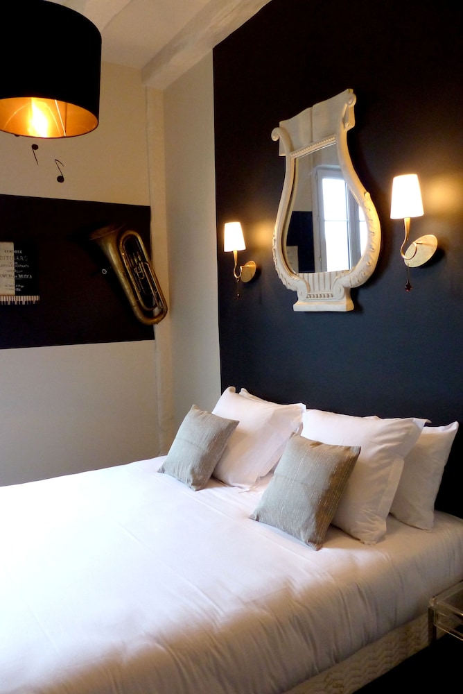 Logis Hôtel Restaurant Le Cheval Blanc — Blere — photo 5