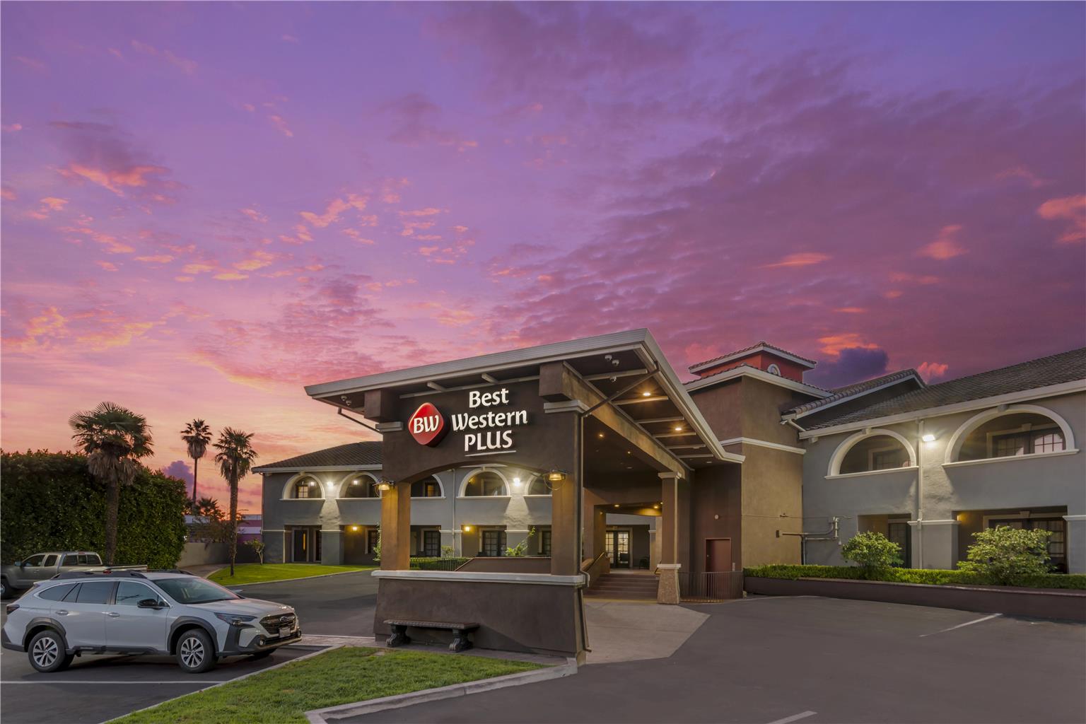 Best Western Plus Brookside Inn - photo 55