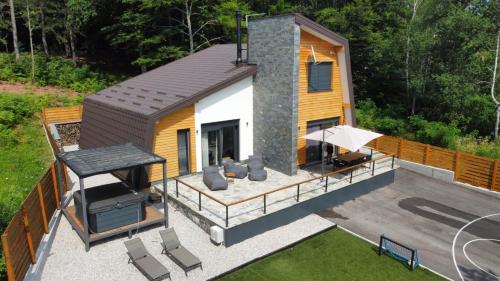 Oak House — 4-Star Luxury Hotel in Gospic, Croatia