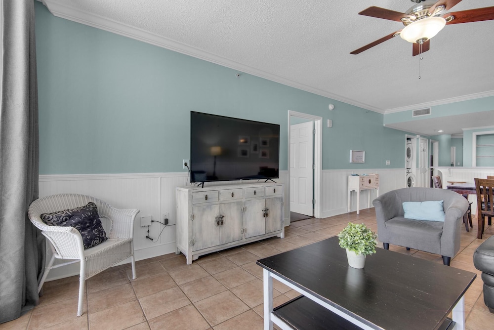 Majestic Beach Towers 1 1302 - photo 9