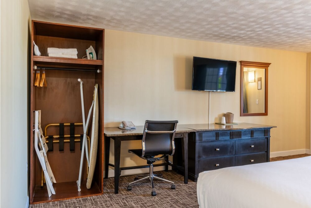 Ogunquit Hotel & Suites - photo 10