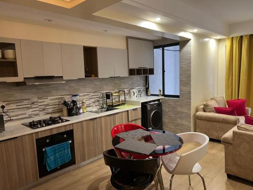 beautifully furnished two bedroom in Kileleshwa with well equipped Gym