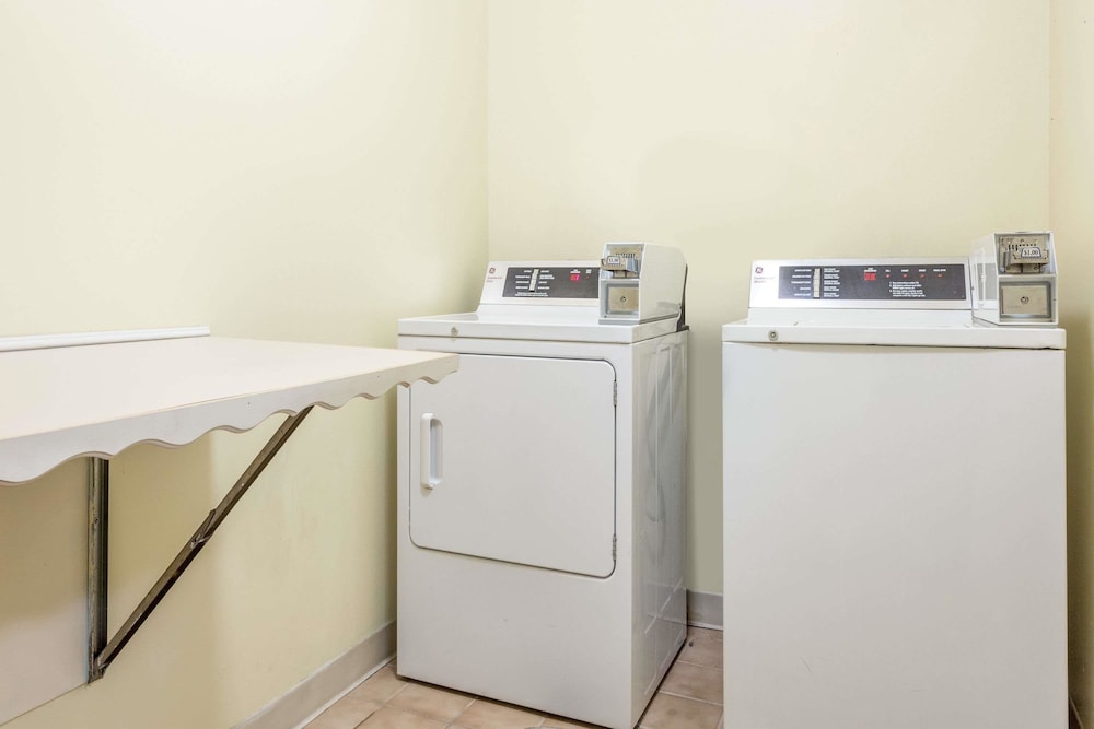 Comfort Inn Roswell Dunwoody - photo 27