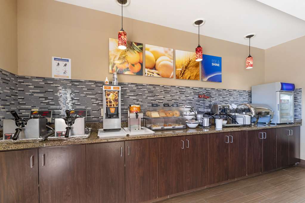Comfort Inn & Suites Porter near Indiana Dunes - photo 26