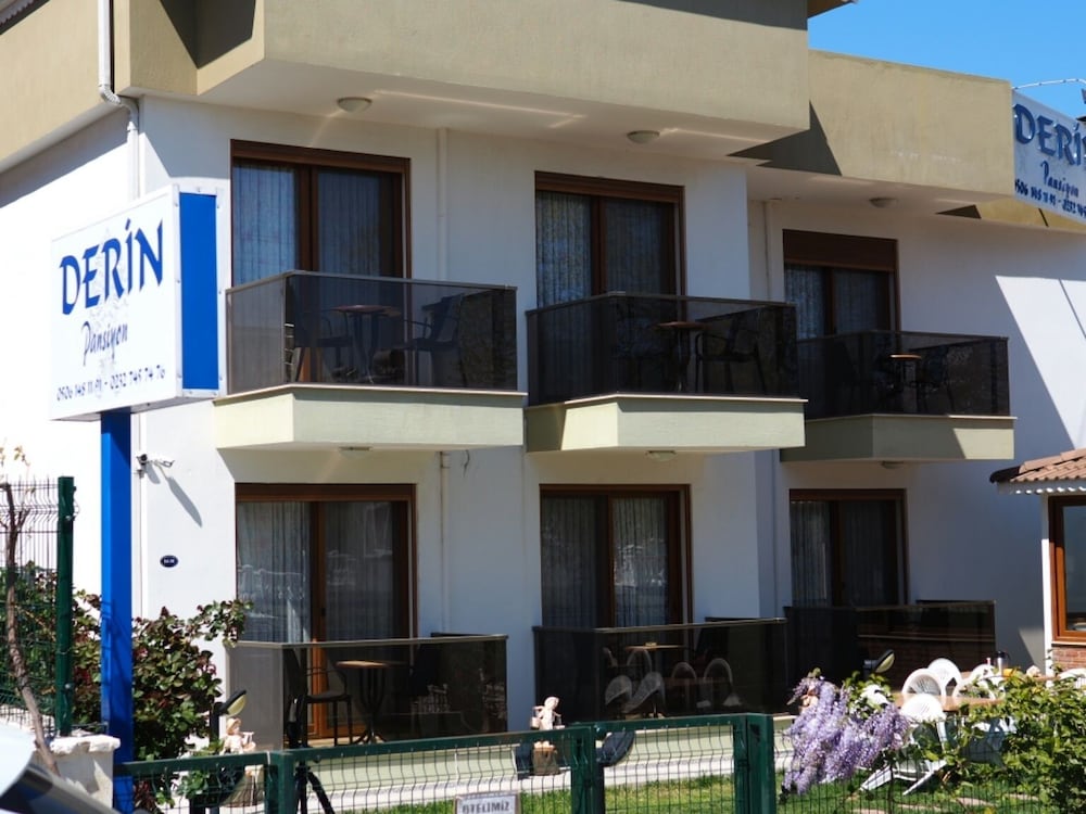 Derin Butik Otel — Seferihisar