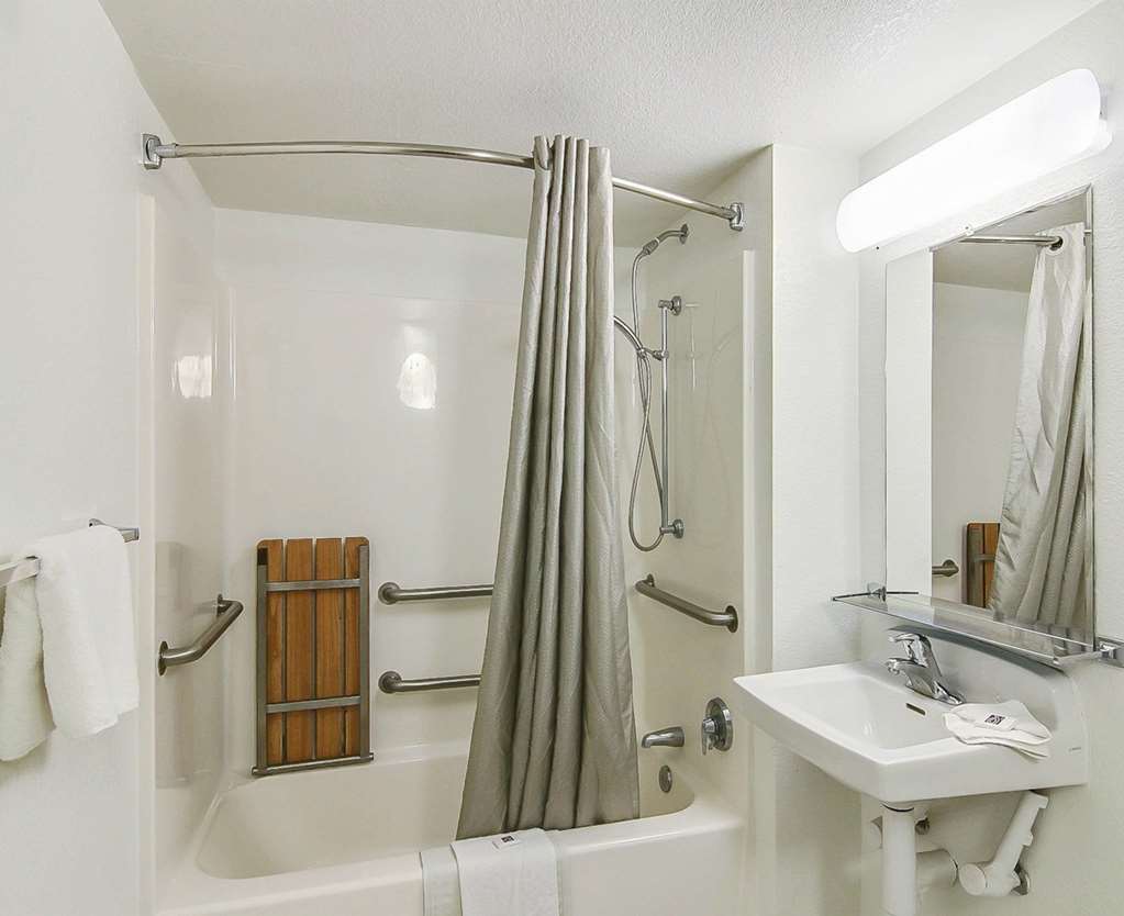 Motel 6 Buellton CA Solvang Area - photo 22