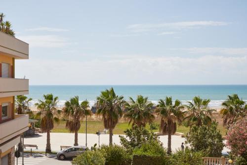 LunaNera Suite Sea View beach at 20 mt — 4-Star Luxury Hotel in Pozzallo, Italy