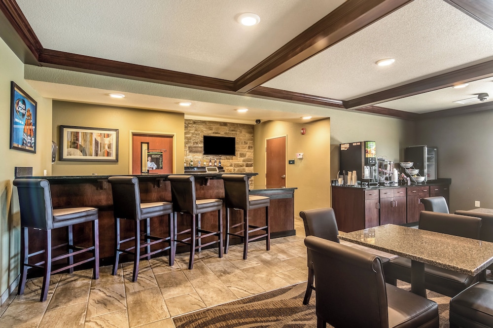 Cobblestone Inn & Suites Lakin - photo 38