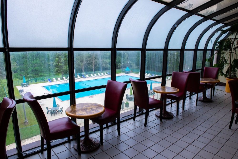 Mountain Laurel Resort - photo 40