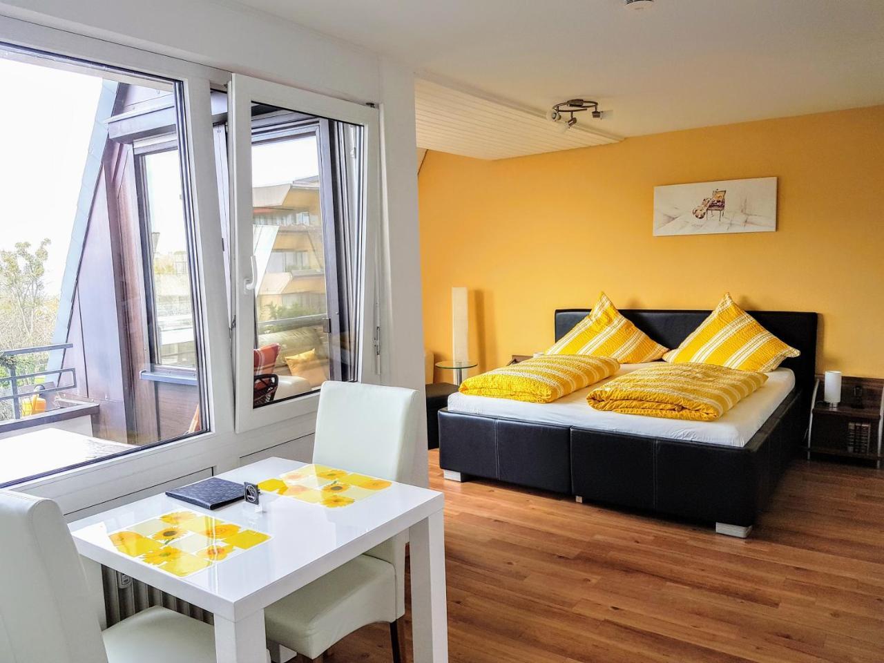 Ferienapartment Seeblick — 4-Star Luxury Hotel in Meersburg, Germany