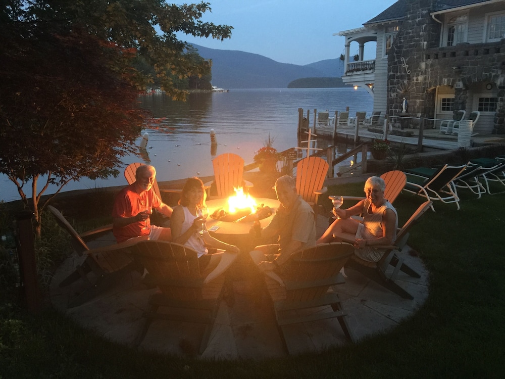 Boathouse Waterfront Lodging - photo 35