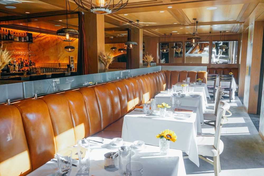 The Ivy Hotel - photo 95