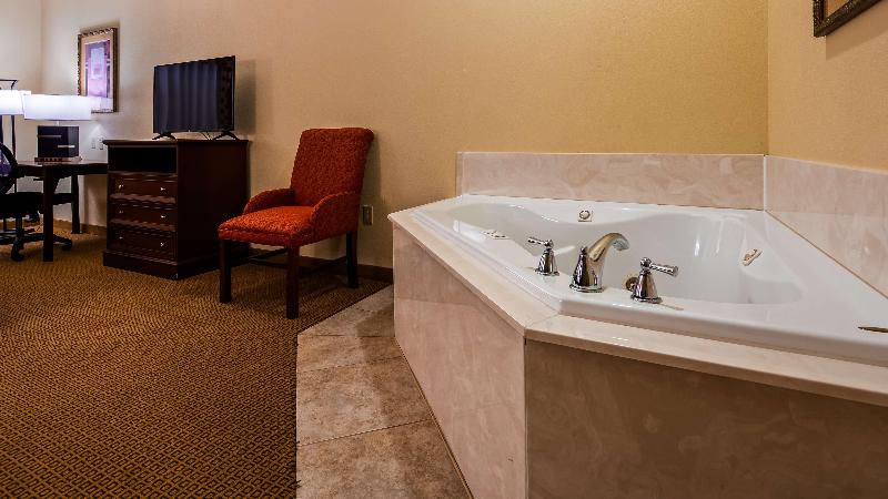 Best Western Littlefield Inn & Suites - photo 12